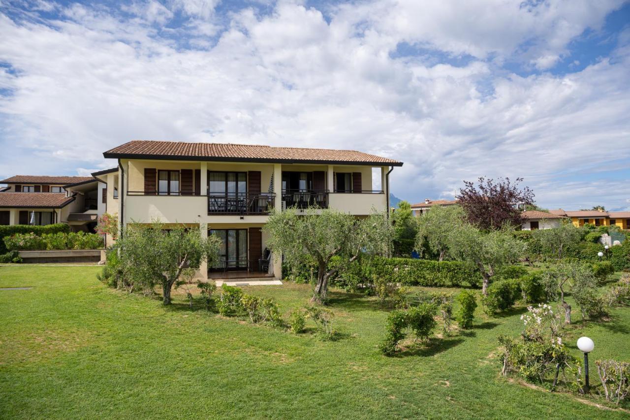Residence Primera Moniga del Garda Экстерьер фото