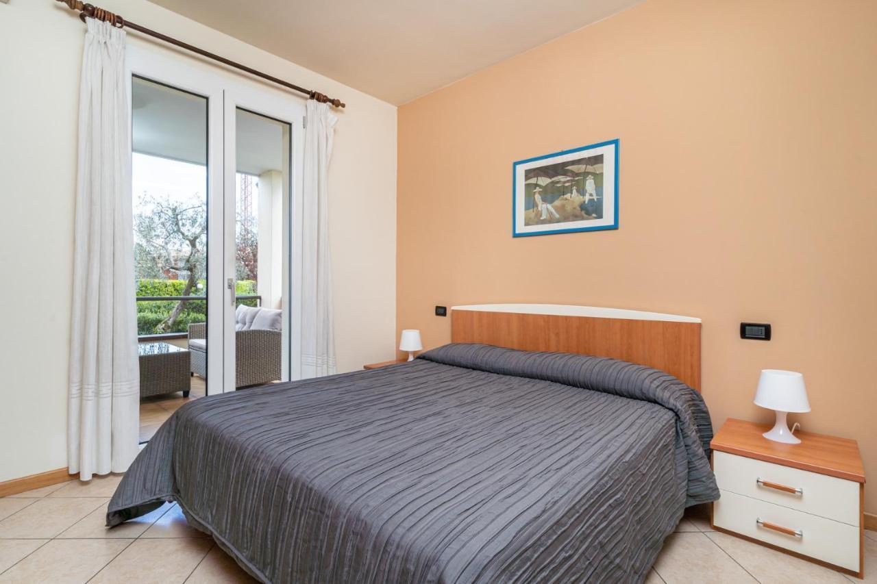 Residence Primera Moniga del Garda Экстерьер фото
